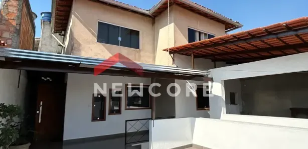 Casa com 3 Quartos à venda, 240m² no Adelmolândia, Sabará