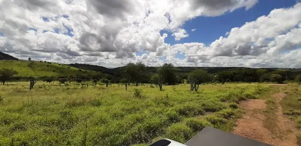 Fazenda / Sítio / Chácara com 3 Quartos à venda, 100m² no Alpes Suiços, Gravatá