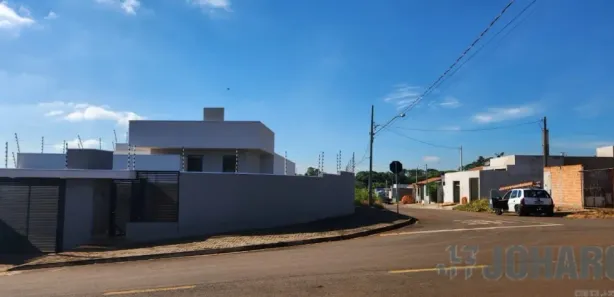 Terreno / Lote / Condomínio à venda, 303m² no Núcleo Habitacional Adriano Correia, Apucarana