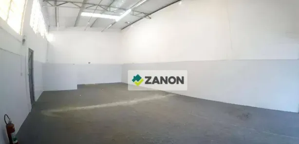 Galpão / Depósito / Armazém para alugar, 213m² no Casa Grande, Diadema