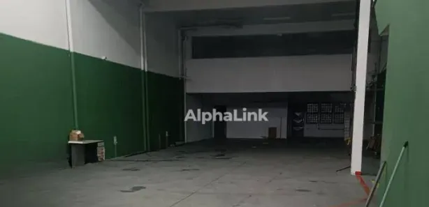 Galpão / Depósito / Armazém para alugar, 666m² no Vila São Silvestre, Barueri