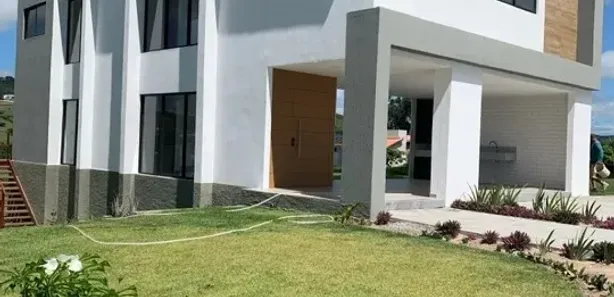 Casa de Condomínio com 5 Quartos à venda, 230m² no Alpes Suiços, Gravatá