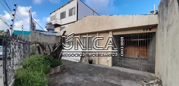 Casa com 3 Quartos à venda, 220m² no Grageru, Aracaju