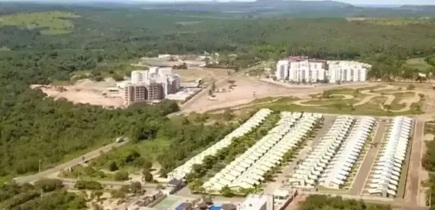 Terreno / Lote / Condomínio à venda, 1000m² no Setor Lagoa Quente, Caldas Novas