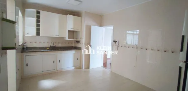 Apartamento com 3 Quartos para alugar, 155m² no Centro, Nova Friburgo