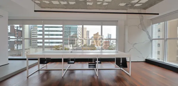 Conjunto Comercial / Sala para alugar, 43m² no Centro, Curitiba