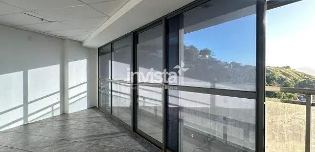 Conjunto Comercial / Sala para alugar, 77m² no Valongo, Santos