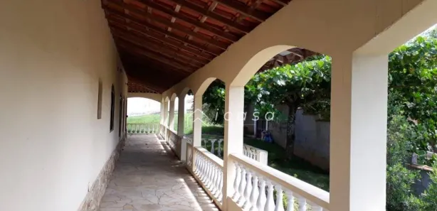 Fazenda / Sítio / Chácara com 3 Quartos à venda, 130m² no Tataúba, Caçapava
