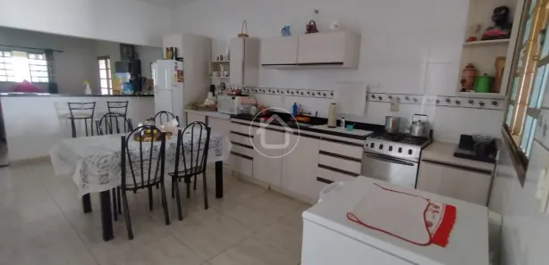 Casa com 4 Quartos à venda, 247m² no Jardim São Conrado, Campo Grande