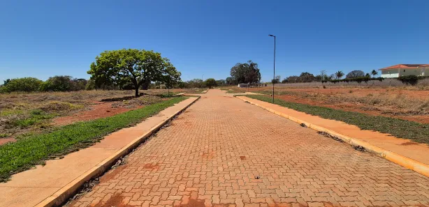 Terreno / Lote / Condomínio com 1 Quarto à venda, 2500m² no Park Way, Brasília