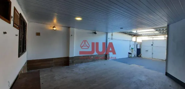 Casa com 3 Quartos para alugar, 112m² no Comendador Soares, Nova Iguaçu
