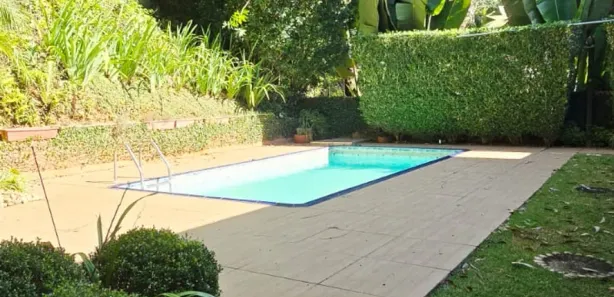 Casa com 4 Quartos para venda ou aluguel, 288m² no Chácara dos Junqueiras, Carapicuíba