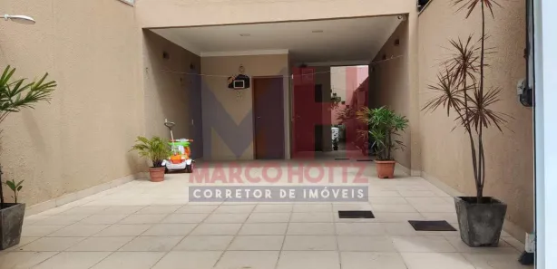 Sobrado com 3 Quartos à venda, 166m² no Guilhermina, Praia Grande