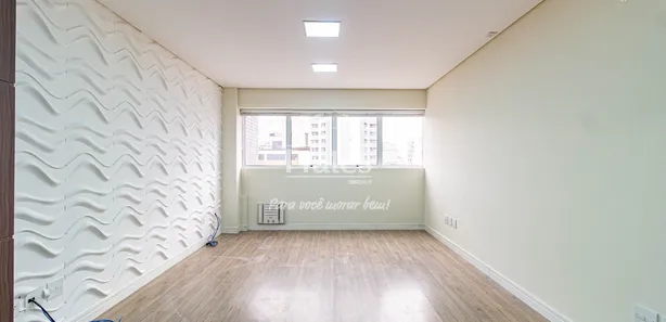 Conjunto Comercial / Sala à venda, 27m² no Centro, Curitiba