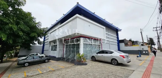 Loja / Salão / Ponto Comercial para alugar, 300m² no Vila Ipiranga, Londrina