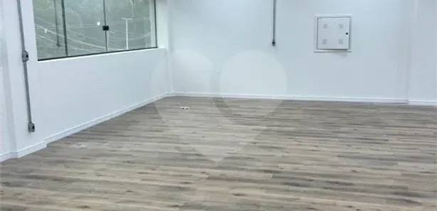 Galpão / Depósito / Armazém para alugar, 1001m² no Alphaville Empresarial, Barueri