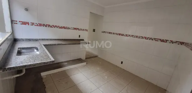 Sobrado com 3 Quartos à venda, 140m² no Jardim Rosolém, Hortolândia