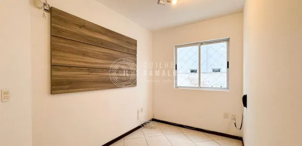 Loja / Salão / Ponto Comercial à venda, 100m² no Nações, Balneário Camboriú