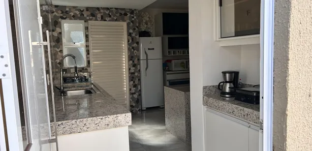Casa de Condomínio com 2 Quartos para venda ou aluguel, 120m² no Jardim Decolores, Trindade