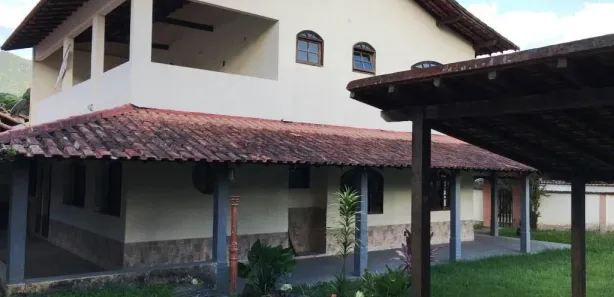 Casa de Condomínio com 6 Quartos à venda, 370m² no Várzea Alegre, Guapimirim