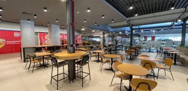 Conjunto Comercial / Sala para alugar, 10m² no Centro, Chapecó