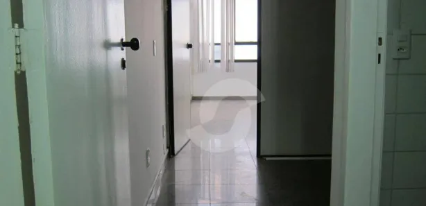 Andar / Laje corporativa à venda, 24m² no Icaraí, Niterói