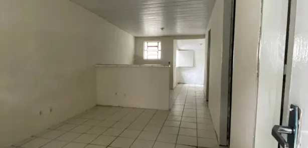 Casa com 3 Quartos para alugar, 74m² no Guararapes, Jaboatão dos Guararapes