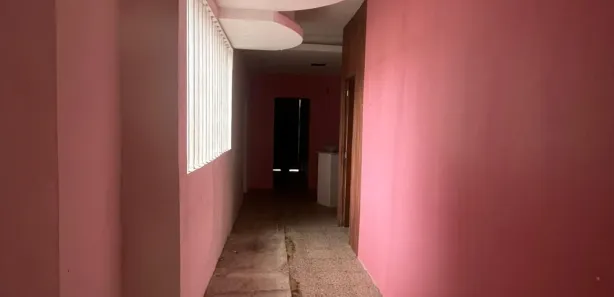 Loja / Salão / Ponto Comercial com 3 Quartos para alugar, 250m² no Centro, Campina Grande