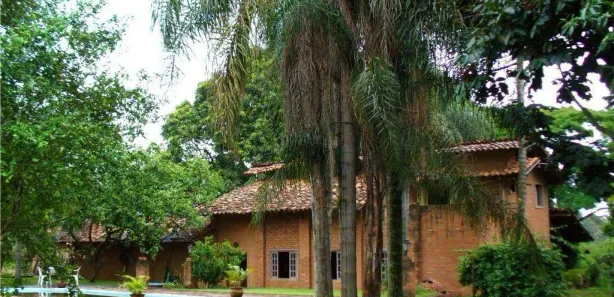 Fazenda / Sítio / Chácara com 6 Quartos à venda, 300m² no Centro, Rio das Pedras