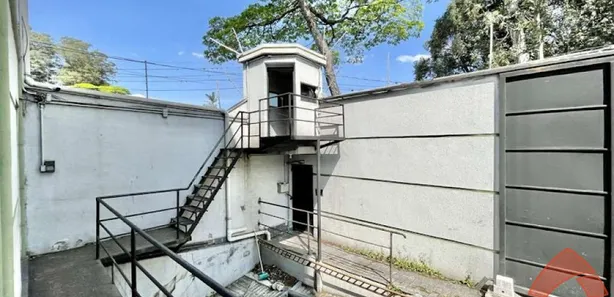Galpão / Depósito / Armazém para venda ou aluguel, 269m² no Jardim Bonfiglioli, São Paulo