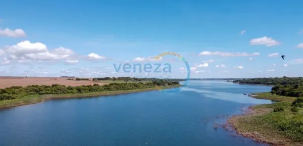 Fazenda / Sítio / Chácara à venda, 2000m² no , Alvorada do Sul