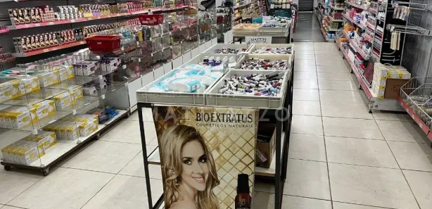 Loja / Salão / Ponto Comercial para alugar, 220m² no Centro, Limeira