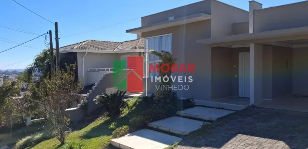 Casa de Condomínio com 3 Quartos para alugar, 207m² no Pinheirinho, Vinhedo