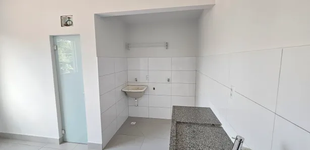 Kitnet com 1 Quarto para alugar, 27m² no Vila Redenção, Goiânia
