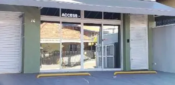 Conjunto Comercial / Sala para alugar, 16m² no Região Central, Caieiras