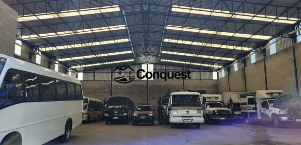 Galpão / Depósito / Armazém à venda, 800m² no Laranjeiras, Betim