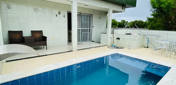 Sobrado com 5 Quartos à venda, 260m² no Imbiribeira, Recife