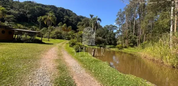 Fazenda / Sítio / Chácara com 9 Quartos à venda, 56000m² no , São Lourenço da Serra
