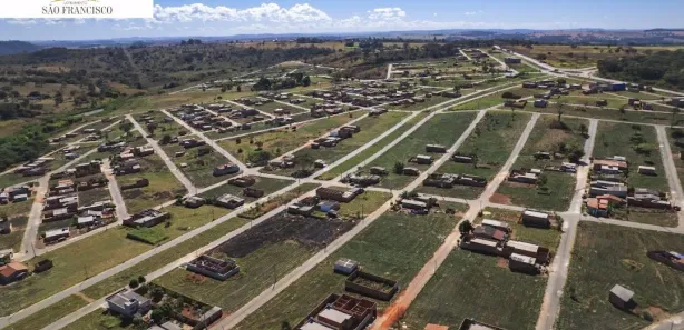 Terreno / Lote / Condomínio à venda, 200m² no Residencial Solar São Francisco II, Trindade