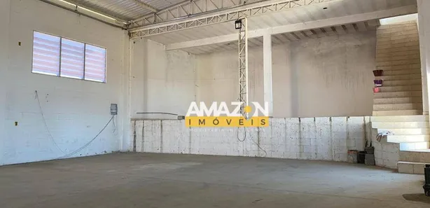Galpão / Depósito / Armazém à venda, 500m² no Campinas, Pindamonhangaba