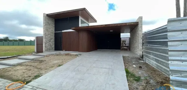 Casa de Condomínio com 3 Quartos à venda, 150m² no Universitário, Caruaru