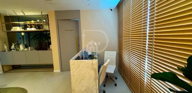 Loja / Salão / Ponto Comercial com 3 Quartos à venda, 67m² no Lagoa Nova, Natal