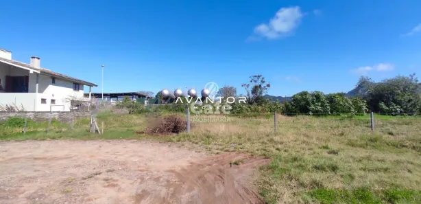 Terreno / Lote / Condomínio à venda, 768m² no Pé de Plátano, Santa Maria