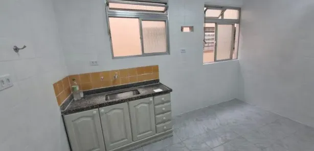 Apartamento com 2 Quartos para alugar, 65m² no Gonzaga, Santos