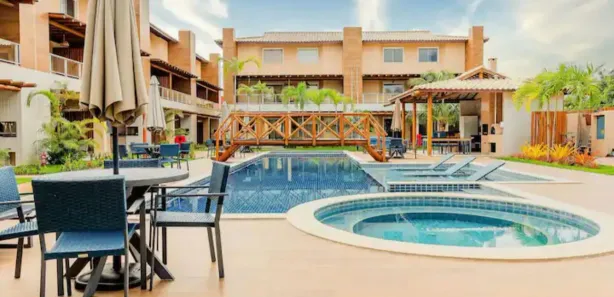 Casa de Condomínio com 4 Quartos à venda, 136m² no Itacimirim (Monte Gordo), Camaçari