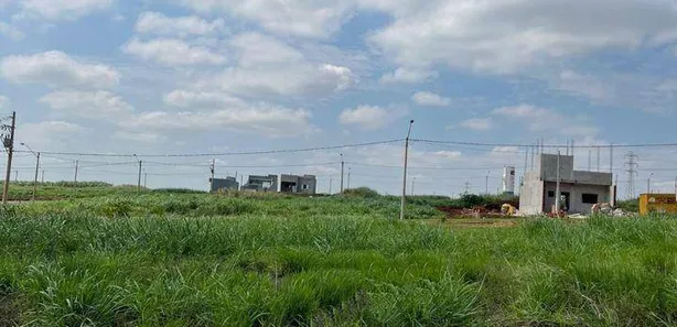 Terreno / Lote / Condomínio à venda, 151m² no Jardim Florido, Capivari
