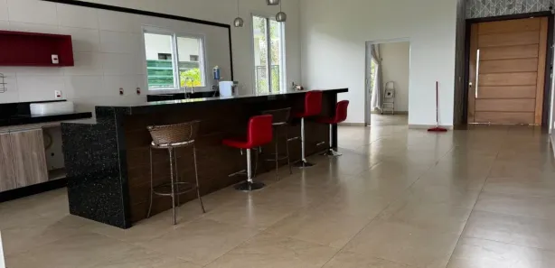 Casa de Condomínio com 4 Quartos para alugar, 290m² no Terras de Mont Serrat, Salto