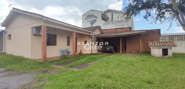 Prédio Inteiro à venda, 470m² no Juscelino Kubitschek, Santa Maria