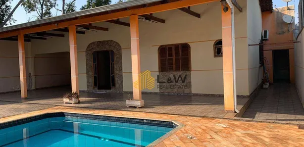 Casa com 3 Quartos à venda, 300m² no KLP, Foz do Iguaçu