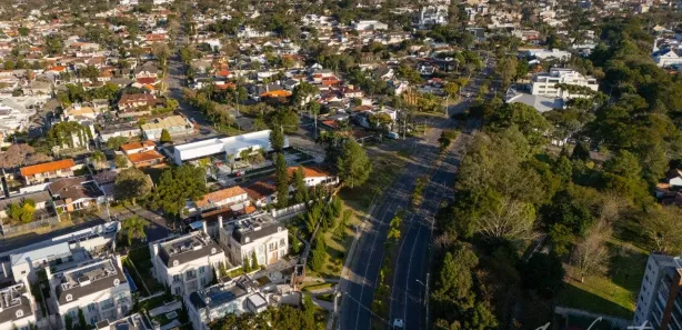 Loja / Salão / Ponto Comercial para alugar, 162m² no Jardim Social, Curitiba